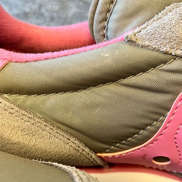 Saucony Jazz Low Pro Gray Pink S1866-222 Womens 8.5 Sneakers - Picture 3 of 13